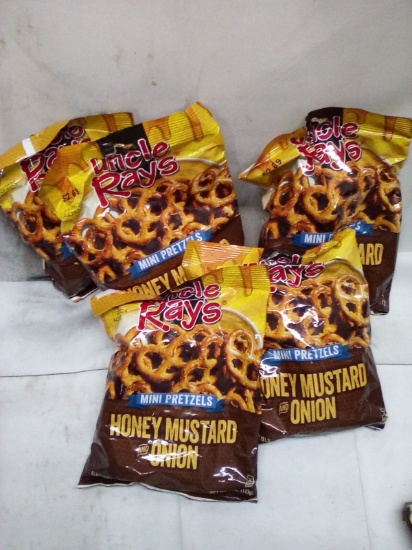 Qty 5 Uncle Ray’s Mini Pretzels Honey Mustard & Onion 4oz