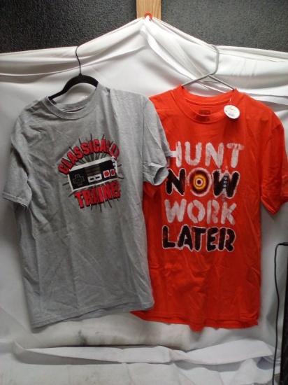 Qty 2 Men’s Size  Large T Shirts