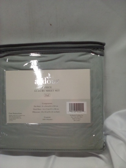 4 Piece sheet set 1 fitted 1 flat pillowcase