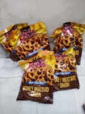Qty 5 Uncle Ray’s Mini Pretzels Honey Mustard & Onion 4oz