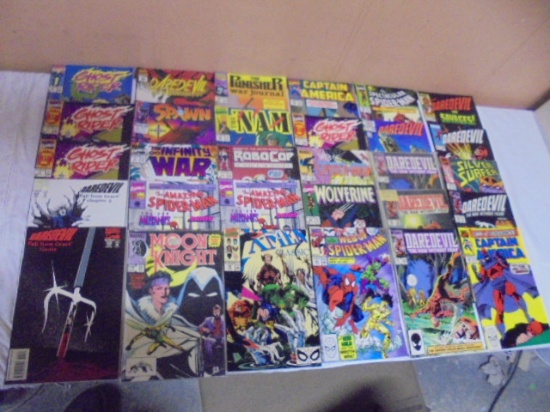 Large Group of Assorted Marvel Comic Books