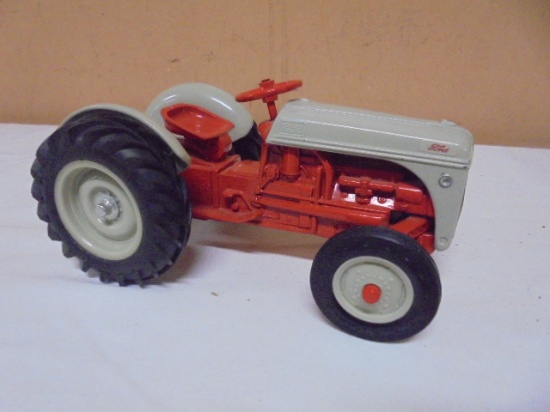 Ertl 1:16 Scale Ford NAA Golden Jubilee Die Cast Tractor
