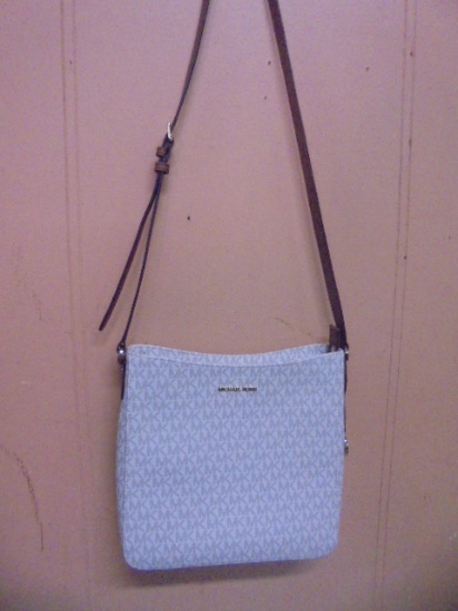 Ladies Michael Kors Purse