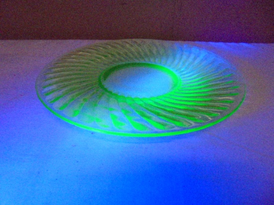 Vintage Green Depression Uranium Glass Plate