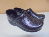 Pair of Ladies Dansko Shoes