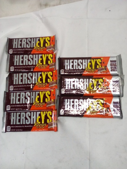 8Pc Hersheys Reeses Pieces Candy Bars