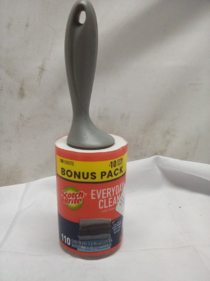 110Cnt Sheet Roll of Scotch-Brite Everyday Clean Lint Roller