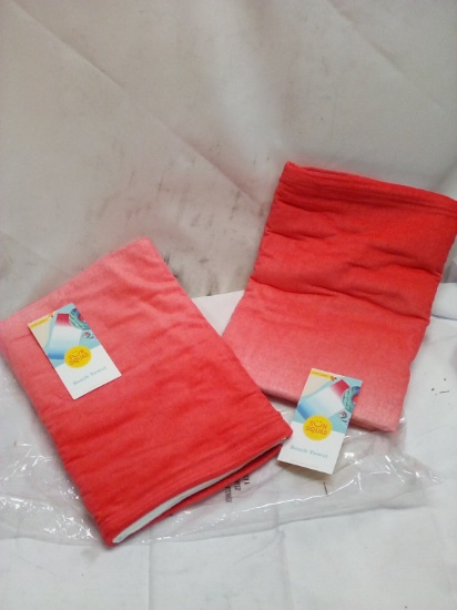 Pair of Red/White/Blue Sun Squad 5’ Beach Towels