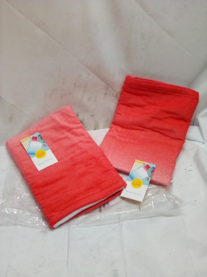 Pair of Red/White/Blue Sun Squad 5’ Beach Towels