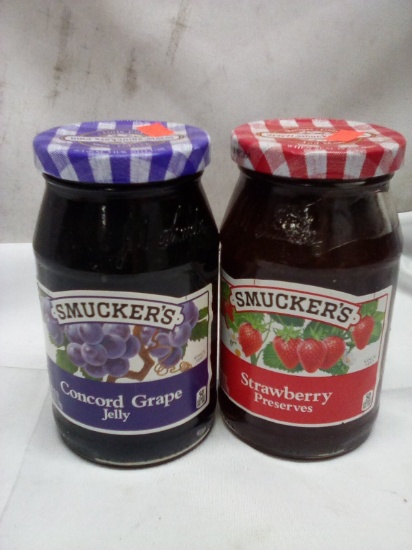 Smucker’s Concord Grape Jelly/ Strawberry Preserves