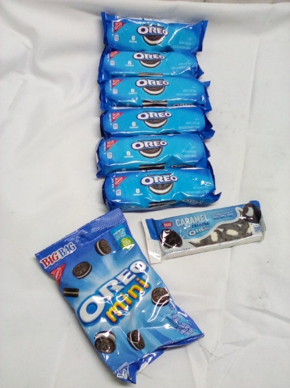 8Pc Ass. Oreo Snack Lot- (6) Original 6Pc Packs, (1) Caramel Creams, (1) Minis