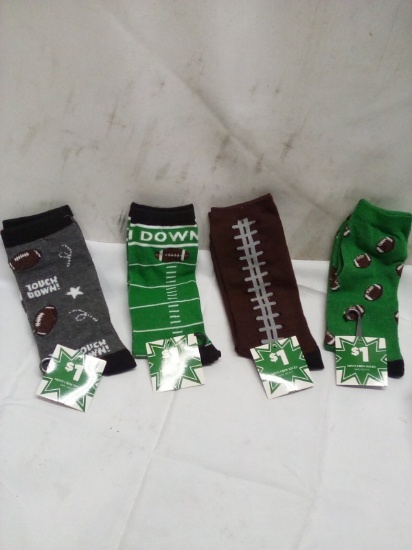 4 Pairs of Assorted Print Sports Theme Crew Socks