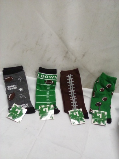 4 Pairs of Assorted Print Sports Theme Crew Socks