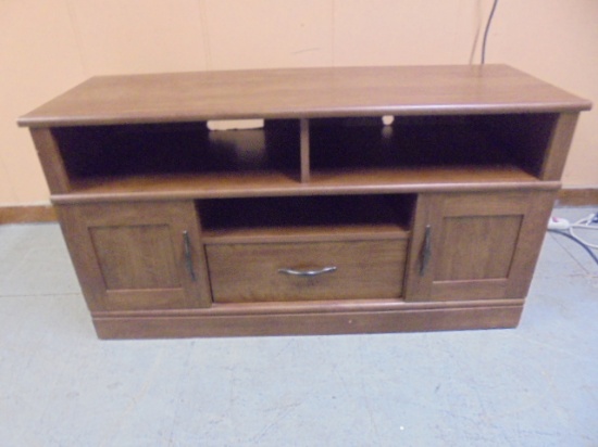 Wooden Flat Panel TV Cabinet w/ 2 Doors & Drawer