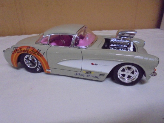 1:24 Scale Die Cast Looney Tunes 1957 Chevy Corvette