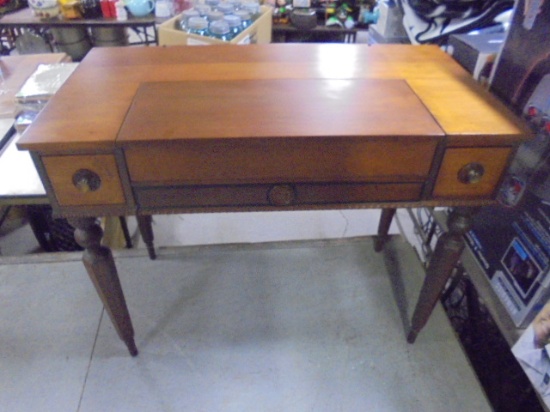 Beautiful Antique Mahogany Writing Desk