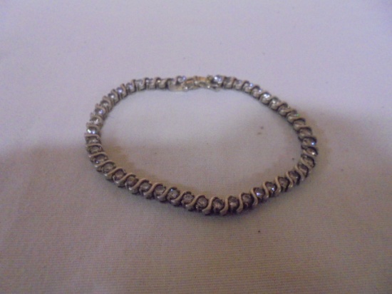 Ladies 7in Sterling Silver Braclet w/ Stones