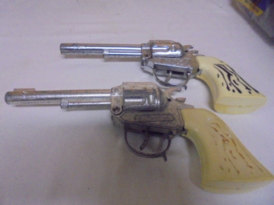2 Vintage Roll Cap Cap Pistols
