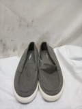 Pair of  Mens shoes size 11