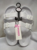 Pair of Womens Large (9/10) White Slip-on Sandals