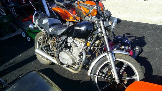 1981 Kawasaki K2 400 Motorcycle