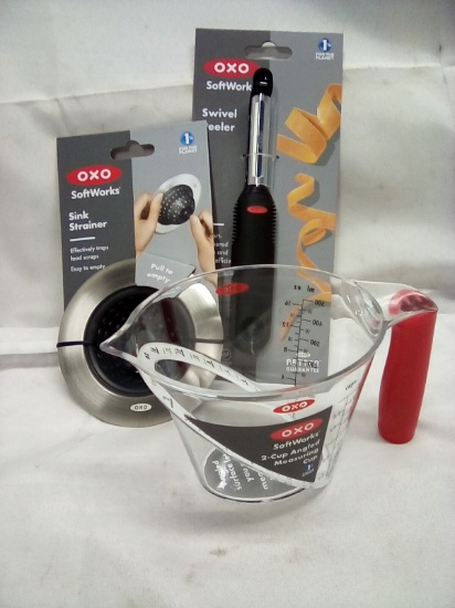 OXO Swivel Peeler Sink Strainer 2 Cup Measuring Cup