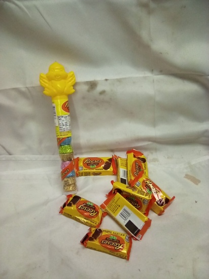 Lot of Reese’s Peanut Butter Candy