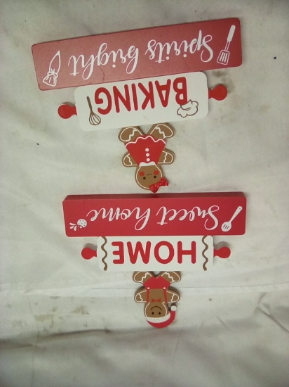 Gingerbread People Decor Signs Qty 2