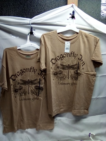 Dragonfly Inn Gilmore Girls T Shirts Qty 2 Size L