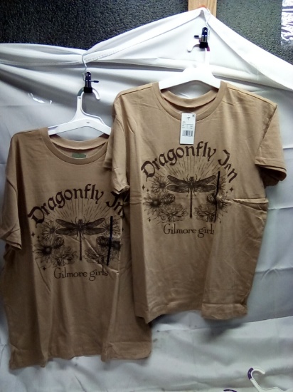 Dragonfly Inn Gilmore Girls T Shirts Qty 2 Size L