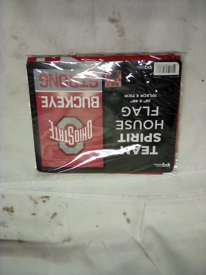 Team Spirit Ohio State Buckeye Strong (28” x 40”)