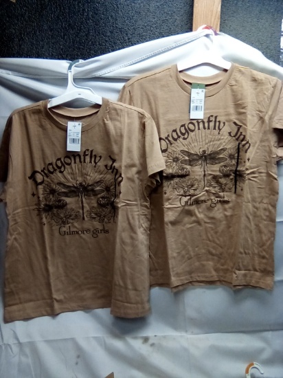 Dragonfly Inn Gilmore Girls T Shirts Qty 2 Size L