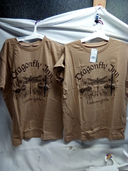 Dragonfly Inn Gilmore Girls T Shirts Qty 2 Size L