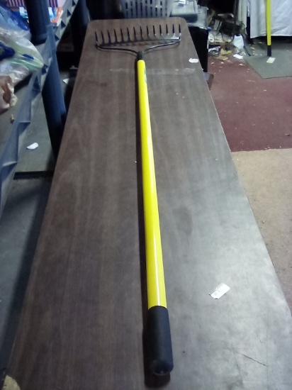 Long Handle Metal Garden Rake