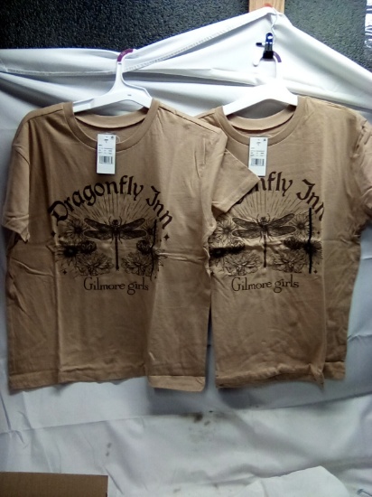 Dragonfly Inn Gilmore Girls T-Shirts Size Large Qty 2