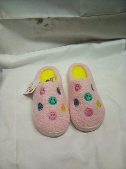 Ladies Smiley House Slippers Size 5-6