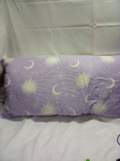 Comfort Bay Body Pillow