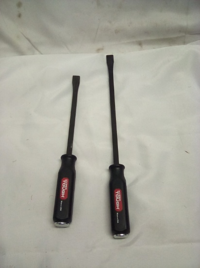 Hyper Tough Pry Bars Qty 2
