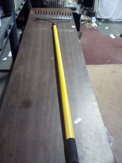 Long Handle Metal Garden Rake