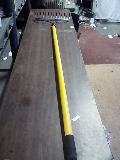Long Handle Metal Garden Rake