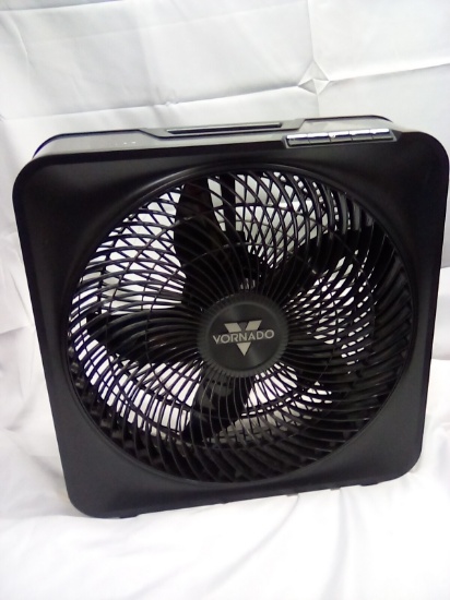 Vornado High Velocity Box Fan model 810 Color Black