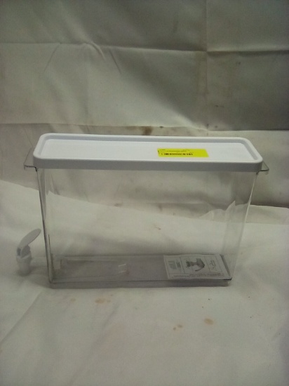 Main Stays Stackable Beverage Dispenser