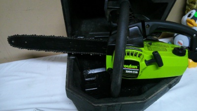 Poulan 2300 CVA 16in Chainsaw