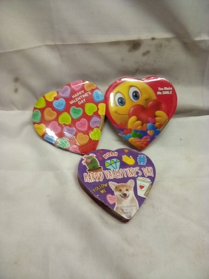 Valentines Day Candy Qty 3 ( With in Best By Date)