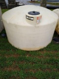 550 gallon poly tank