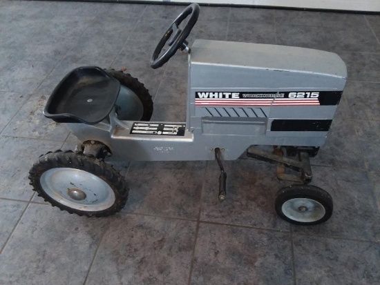 6215 White work horse pedal tractor