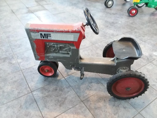 MF Pedal tractor
