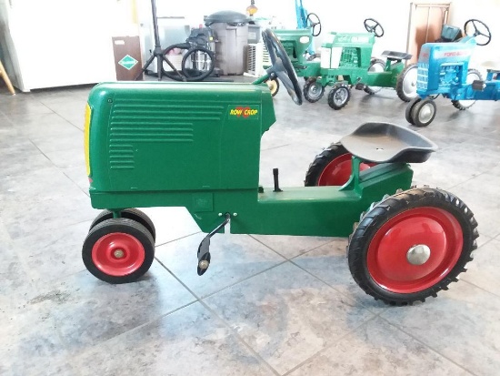 Oliver 70 pedal tractor