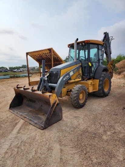 2013 John Deere 410K Loader