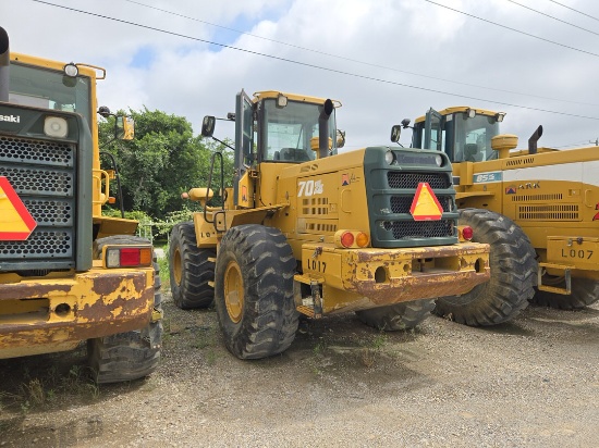 1999 Kawasaki 70ZV Wheel Loader w/ Bucket, 15,610 Hours